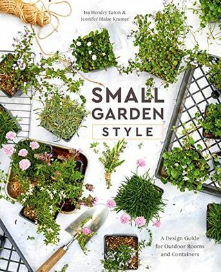 Küçük Bahçe Stili: Dış Mekan Odaları ve Konteynerler için Tasarım Rehberi
