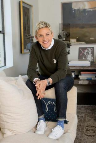 Ellen DeGeneres - ED Royal Doulton Collection tarafından hazırlanmıştır