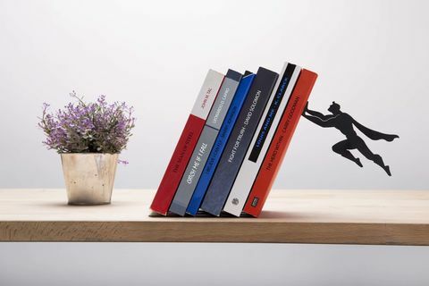 Animi Causa - Süper kahraman bookend