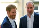 Prens Harry Prens William'ın Düğün Günü'nde Tırnak Isırma Pratik Şaka Yaptı