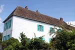 Fransa'da Claude Monet’in Güzel Mavi Evi Airbnb'de listelendi
