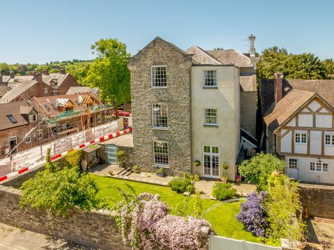 Taş Ev, 113 Corve Street, Ludlow, Shropshire, uzatma