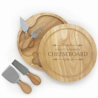 Bıçak seti ile kişiselleştirilmiş peynir tahtası