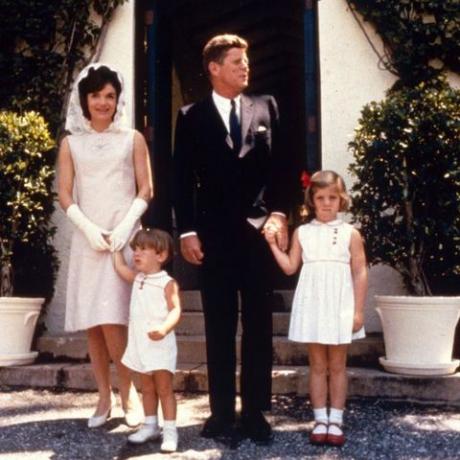 kennedys paskalya kütlesinde