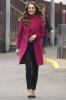 Kate Middleton, Kuzey Londra Okuluna Bir Ziyaret İçin Fuşya Renginde Neşeli Görünüyor