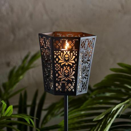 TruGlow® Mumlu Yasmine Garden Stake Light