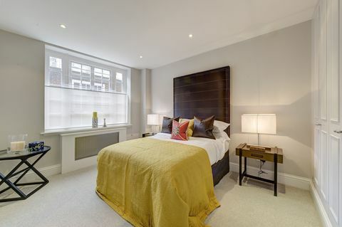 Swan Court - Agatha Christie - yatak odası - Chelsea - Pastor Real Estate