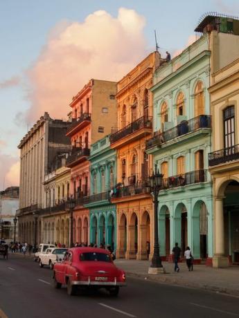 havana, küba'da renkli binalar