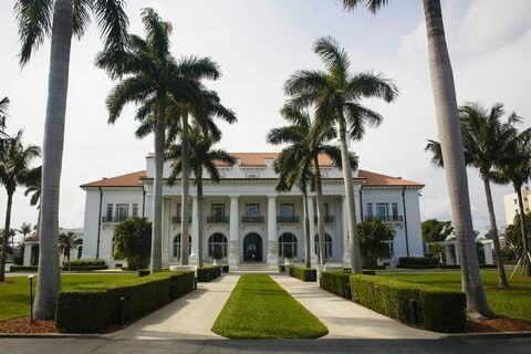 bir müzenin cephesi, flagler müzesi, palm beach, florida, abd